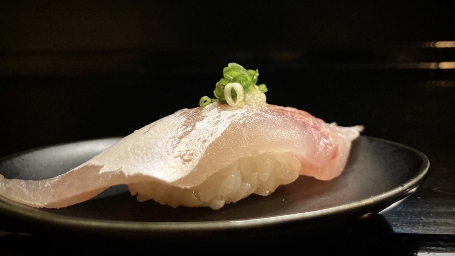-地元の鮮魚と一品料理-「重寿司」ディナープラン（夕食・朝食付き）